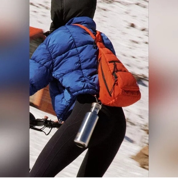 Free PeopleMovement Cakewalk Sling Bag in Flame NWOT - Picture 4 of 4